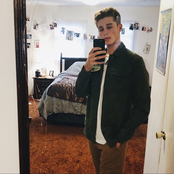 ARMY KHAKI GREEN SKINNY FIT COAT! THICK MATERIAL! - Picture 4 of 4